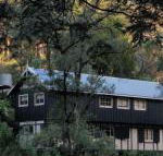Walhalla Coach House