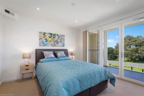 SEA NOOK Seconds From The Beach - Accommodation Nelson Bay 3