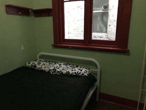Market Tavern - Hostel And Bar - Accommodation Nelson Bay 4