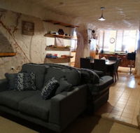 Di's Dugouts - Accommodation Nelson Bay