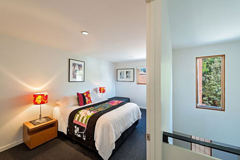 Fitzgeorge - Accommodation Nelson Bay 2
