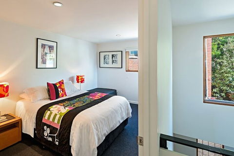 Fitzgeorge - Accommodation Nelson Bay 7