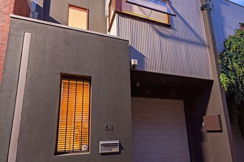 Fitzgeorge - Accommodation Nelson Bay 1
