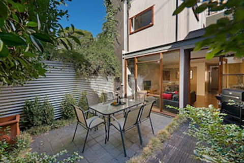 Fitzgeorge - Accommodation Nelson Bay 0