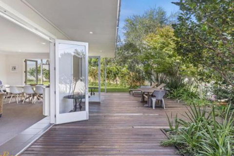 Campbell Cove 60 Campbell Avenue - Accommodation Nelson Bay 0