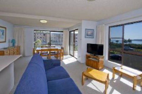 2 Bedroom Apartment Commodore Unit 3 6 Intrepid Close - Accommodation Nelson Bay 1