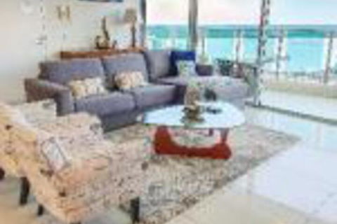 ZEN By THE WATER Darwins Premier Family Retreat - Accommodation Nelson Bay 0