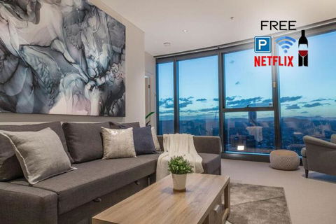 Highlife LuxuryCarparkWifiPoolGymNetflix - Accommodation Nelson Bay 2
