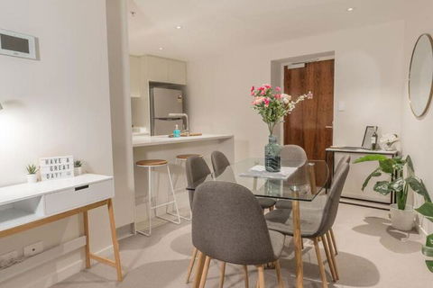 Highlife LuxuryCarparkWifiPoolGymNetflix - Accommodation Nelson Bay 4