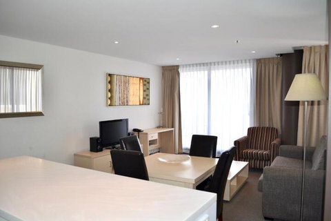 APTonNorthTCE - Accommodation Nelson Bay 3