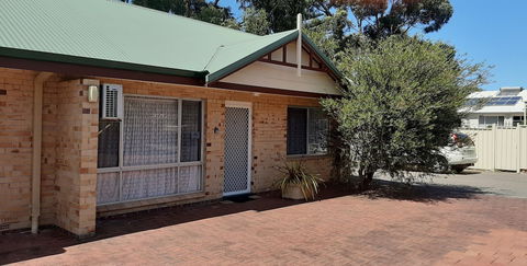 Unit 6 Middleton Mews - Accommodation Nelson Bay 6