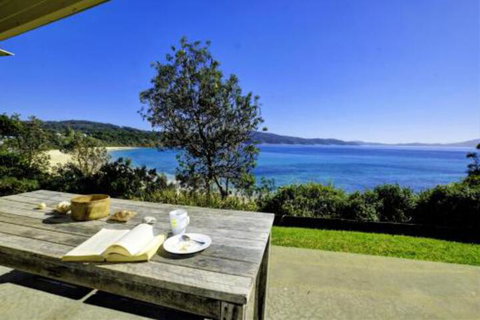 Yallumbee - Accommodation Nelson Bay 2