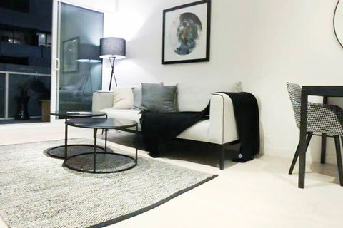 South Yarra Claremont Apartment - Accommodation Nelson Bay 2
