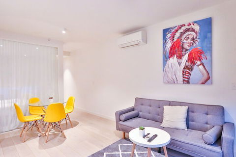South Yarra Claremont Apartment - Accommodation Nelson Bay 4