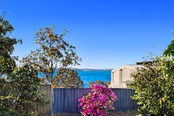 Mount George NSW Accommodation Nelson Bay