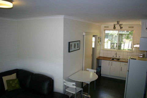 Ageri Holiday Unit - Accommodation Nelson Bay 3