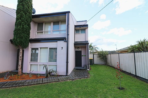 Alloway - Accommodation Nelson Bay 1