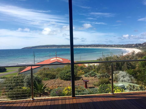 Blakeney Holiday House - Accommodation Nelson Bay 4