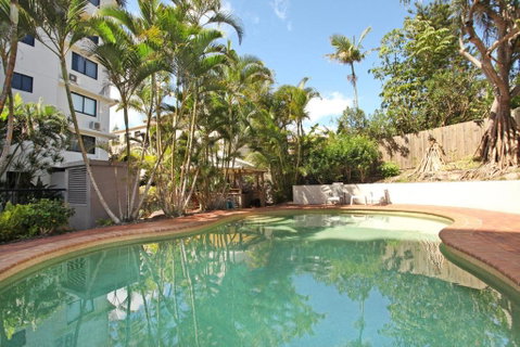 Unit 5 Phoenix Apartments 1736 David Low Way Coolum Beach LINEN INCLUDED 500 Bond - Accommodation Nelson Bay 3