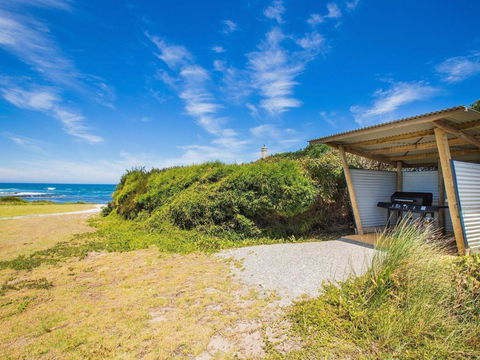 Wytonia 2 - Accommodation Nelson Bay 1