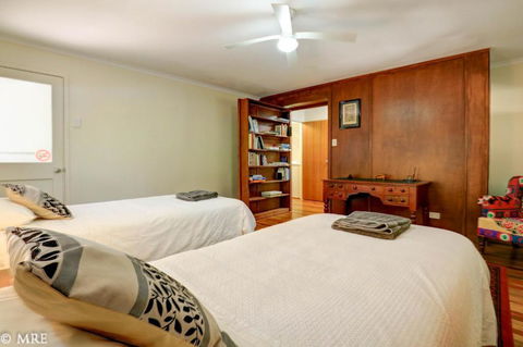 SerenityatMontville - Accommodation Nelson Bay 2