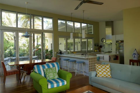 Deepdene - Accommodation Nelson Bay 6