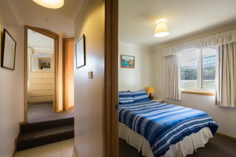 Arthur Riverfront & Sea Lodge Upstream - Accommodation Nelson Bay 3