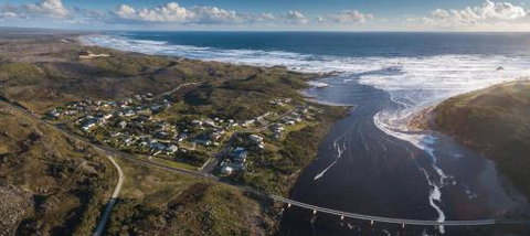 Arthur Riverfront & Sea Lodge Upstream - Accommodation Nelson Bay 6