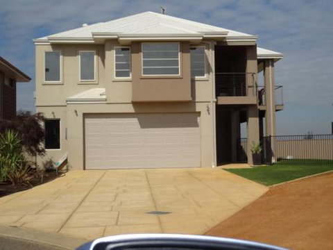 Acaciabnb - Accommodation Nelson Bay 0