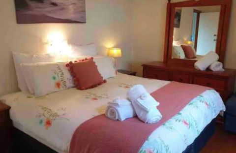 RYE Rock N Roll & Roadsters Are Coming To Town - Accommodation Nelson Bay 4