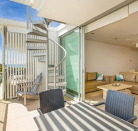 Unit 203 Plantation Rainbow Beach Plantation Resort Top Floor Aircon Free Wi Fi - Accommodation Nelson Bay