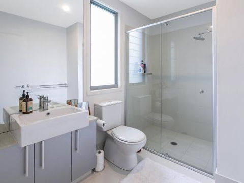 SEA RENITY On KAMALA - Accommodation Nelson Bay 4