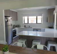 12 Cooloola Drive Family home close to beach pet friendly - Accommodation Nelson Bay
