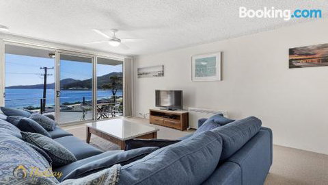 Bella Vista Unit 4 Shoal Bay - Accommodation Nelson Bay 0