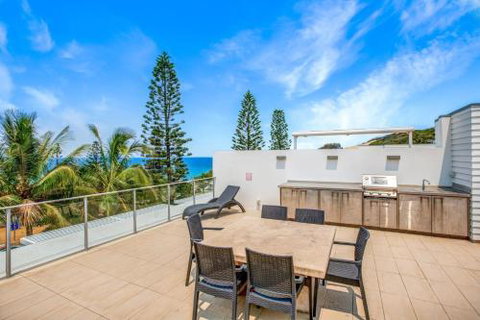 Unit 207 Plantation Rainbow Beach Ocean Facing Plantation Resort Unit Incredible Views Top Floor - Accommodation Nelson Bay 5