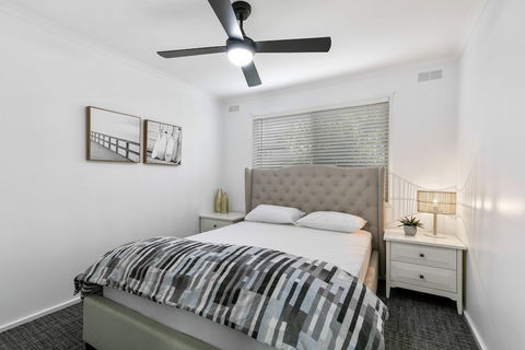 Beauty AND THE Peace - Inlet Side - Accommodation Nelson Bay 3