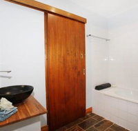 BEACH SHOPS  FABULOUS VACATION HOME - Accommodation Nelson Bay