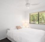 13 Orania Court Rainbow Shores Pool sleeps 8 air conditioning fire pit - Accommodation Nelson Bay