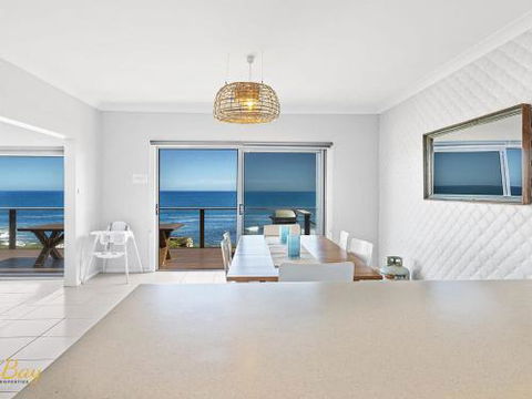 Elanora Ocean St. No.8 - Accommodation Nelson Bay 0