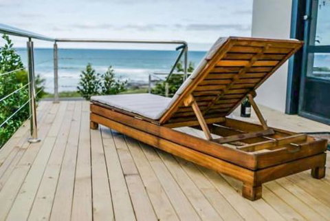 MAVI BEACH HOUSE Beachfront Wifi Views - Accommodation Nelson Bay 5