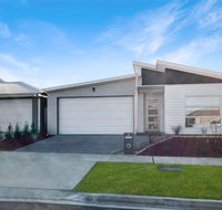 Brand New Home 10 mins to Beach Torquay Geelong Deakin Hospitals - Accommodation Nelson Bay
