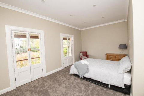 Heritage Bowen Terrace ?3 Bed 2 Bath Walk To CBD - Accommodation Nelson Bay 1