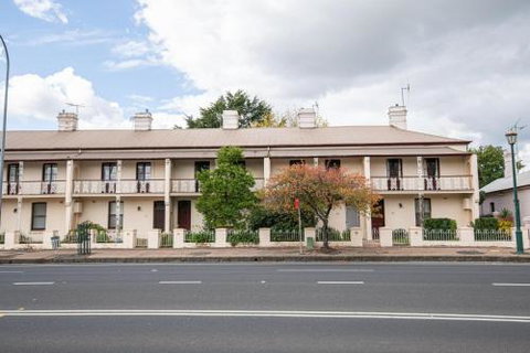 Heritage Bowen Terrace ?3 Bed 2 Bath Walk To CBD - Accommodation Nelson Bay 6