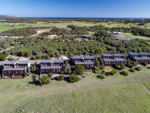 DREW Stay On St. Andrews Top Rated Golf Course - Accommodation Nelson Bay 3