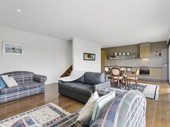 DREW Stay On St. Andrews Top Rated Golf Course - Accommodation Nelson Bay 4