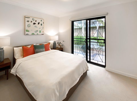 BELLEVUE GARDEN OASIS-hosted By L'Abode - Nelson Bay Accommodation.com 0