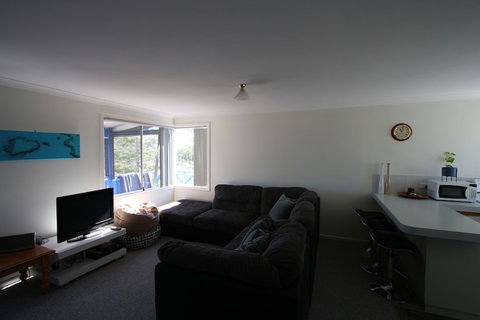 The Beach House Ledge Point - Accommodation Nelson Bay 2