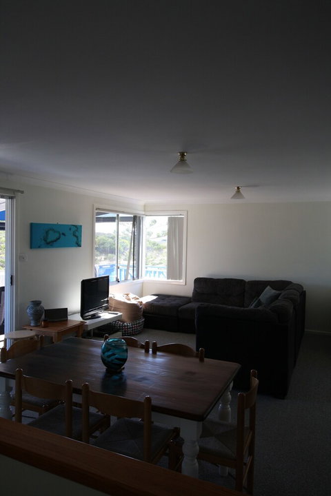 The Beach House Ledge Point - Accommodation Nelson Bay 1