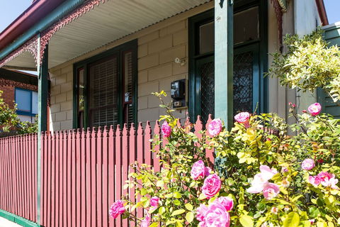 HUNTER In The Heart Of Collingwood Fitzroy - Accommodation Nelson Bay 0