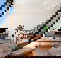 Crows Nest 13 - Nelson Bay Accommodation.com